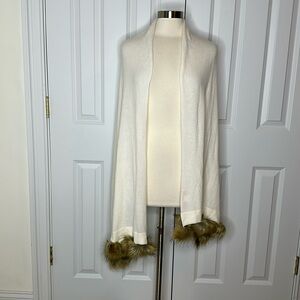 Lilly Pulitzer Quinney Pom Pom Cashmere Wool Wrap In Coconut Like New